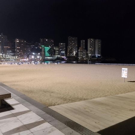 Living Benidorm. Playa Levante Kültér fotó